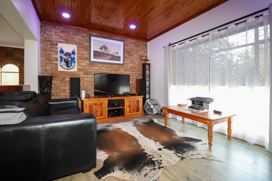 4 Bedroom Property for Sale in Doringkruin North West